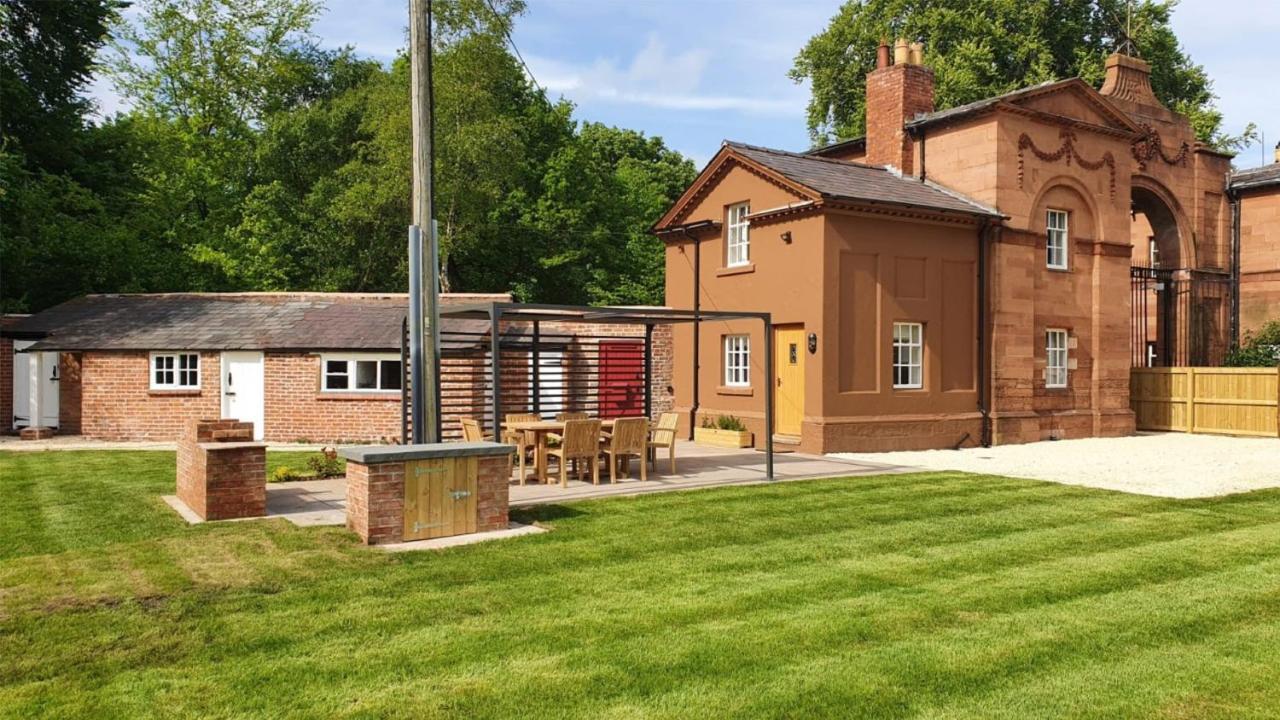 Oulton Park Lodge Little Budworth Экстерьер фото