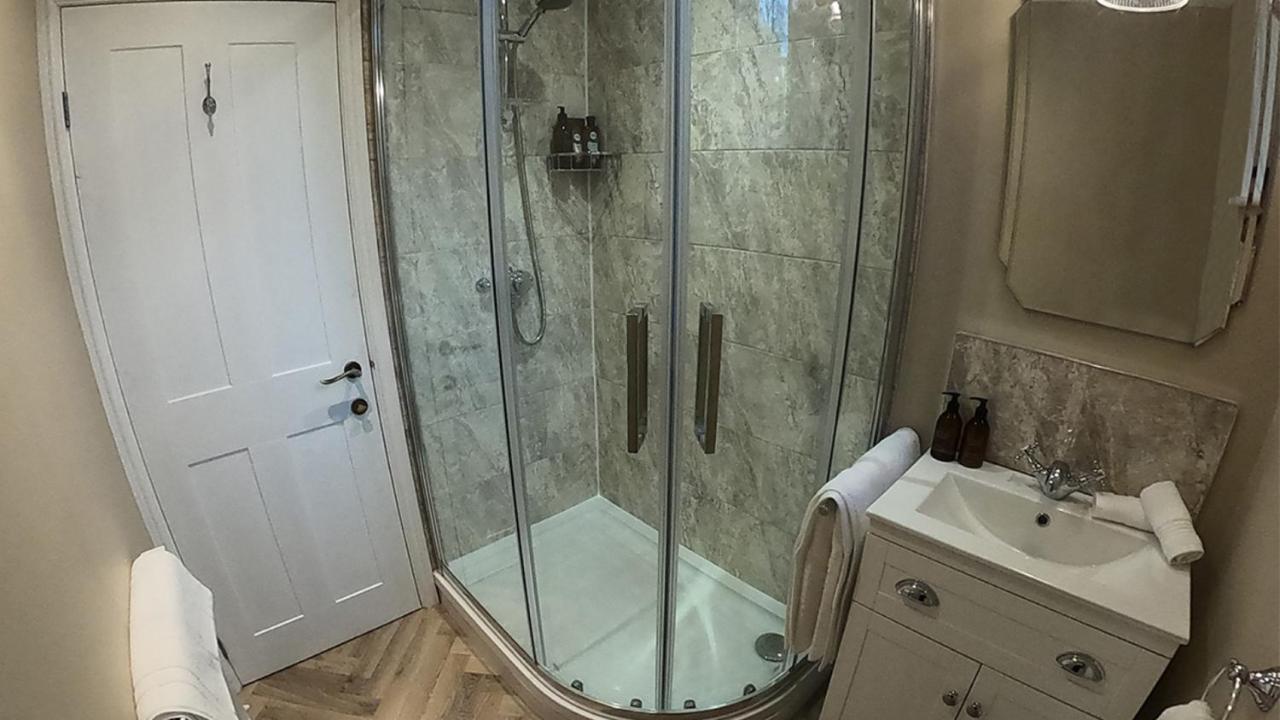 Oulton Park Lodge Little Budworth Экстерьер фото
