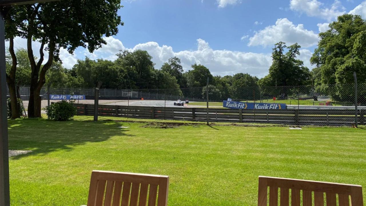 Oulton Park Lodge Little Budworth Экстерьер фото